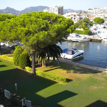 Aparthotel Vacanceole - Carre Marine